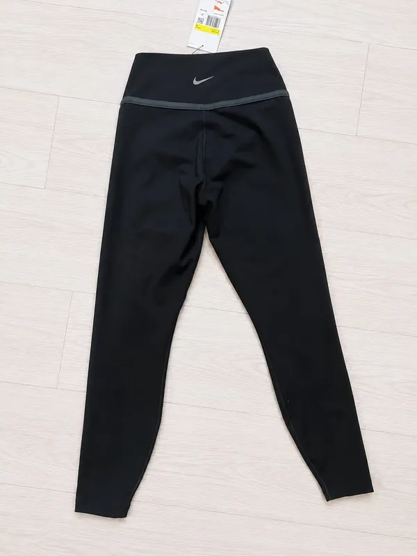 Nike One Women's High-Waisted 7/8 Training Leggings Dri-FIT Black NWT S - Image 2