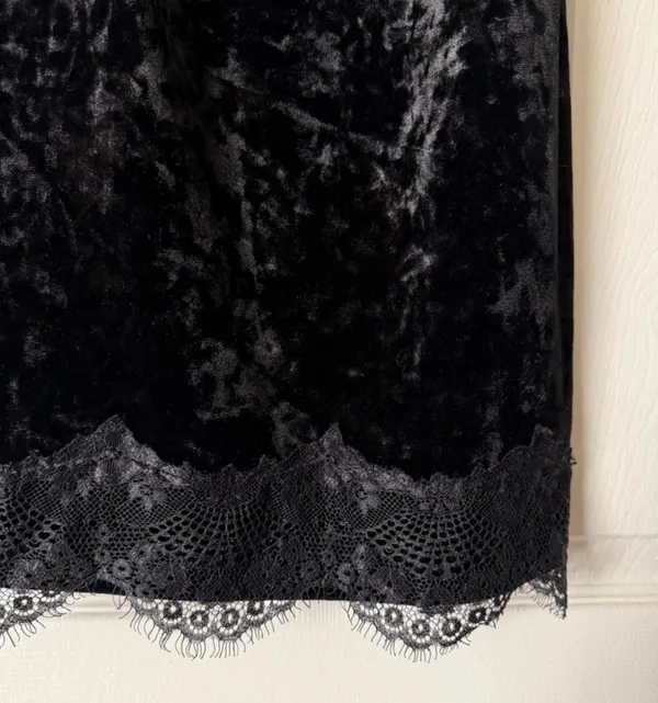 TOPSHOP Black Velvet Slip Dress / v-neck mini dress with black lace - Image 4