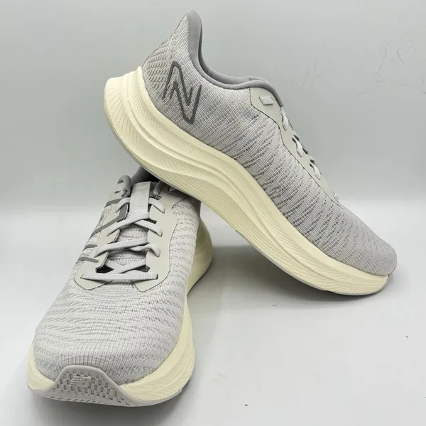 New Balance FuelCell Propel V4 Grey Sneaker Athletic‎ WFCPRCB4 Women Size 10 - Image 6