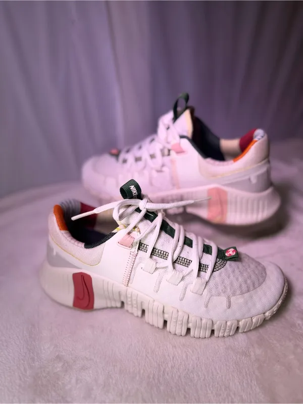 Nike Kids' White Multicolor Free-Style Athletic Shoes - Image 2