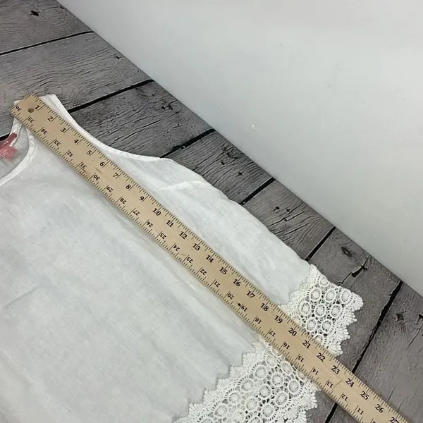 Marina Luna Linen White Crochet Trim Sleeveless Top size Medium - Image 13