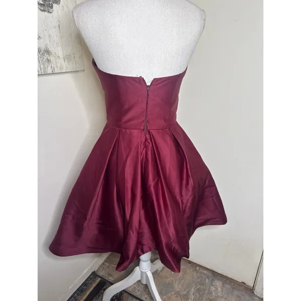 Betsy & Adam Satin Strapless Pleated Fit & Flare Cocktail Mini Dress Berry 6 - Image 3
