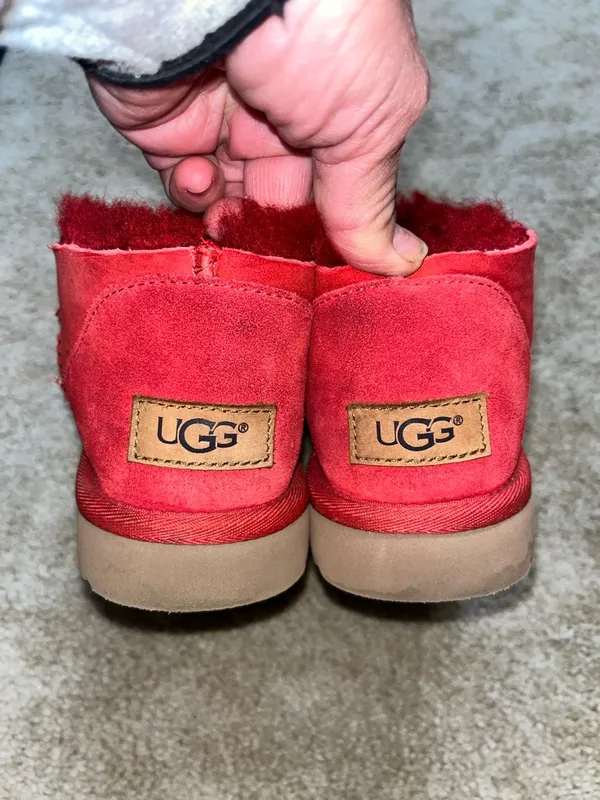 UGG Red size 6.5-7 women’s - Image 2