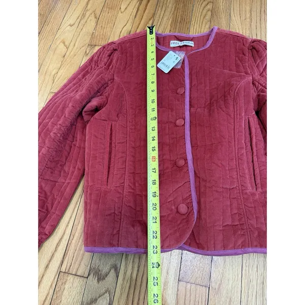 Free People NWT Natalia Sweet Heart Red Velvet Quilted‎ Cropped Boxy Jacket XS - Image 5