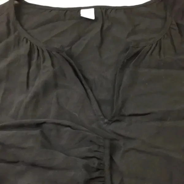 old navy ladies blouse M - Image 15