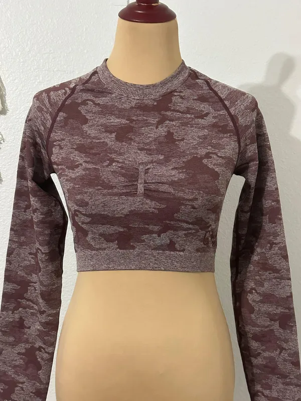 Cropped Top - Image 2