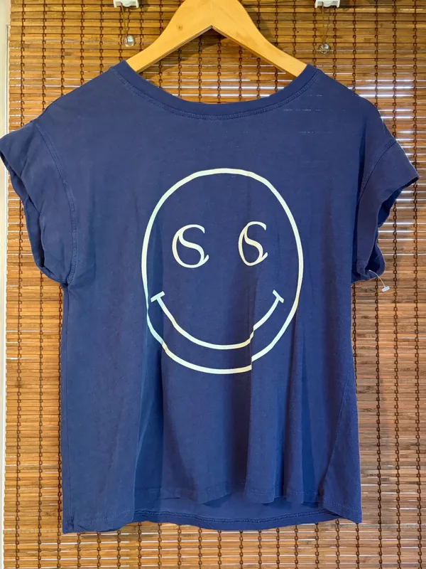 Anthropologie Self Contrast Smiley Face Graphic Tee Navy Blue Small Cap Sleeve - Image 2