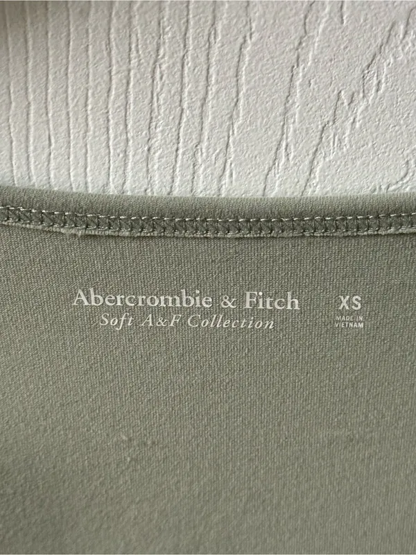 Abercrombie & Fitch Soft A&F Corset Top in Sage Green - Image 4