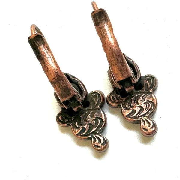Copper tone and red earrings - Image 5