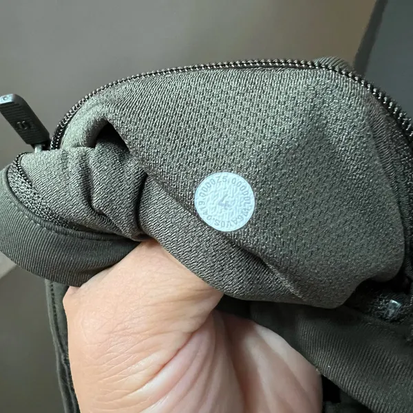 Lululemon Pace Rival‎ Crop *Full-On Luxtreme 22" Dark Olive size 4 - Image 5