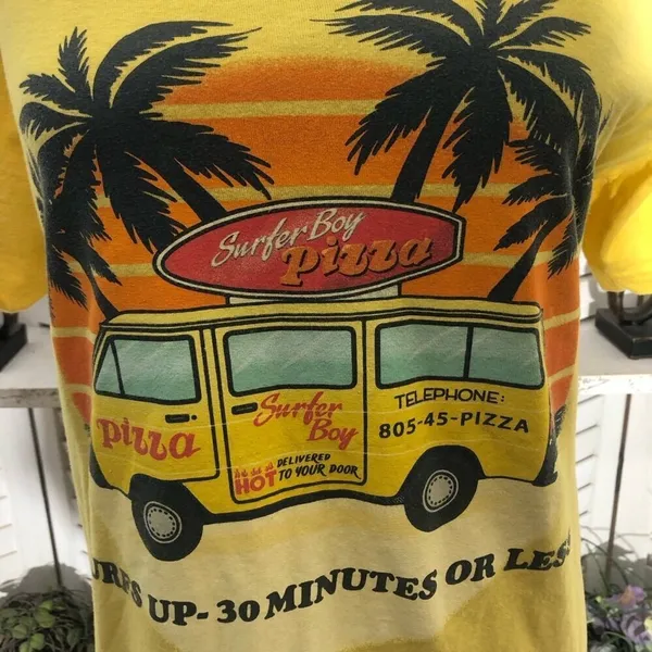 Stranger Things T-shirt Surfer Boy Pizza horror retro graphics 80s pop grunge M - Image 7