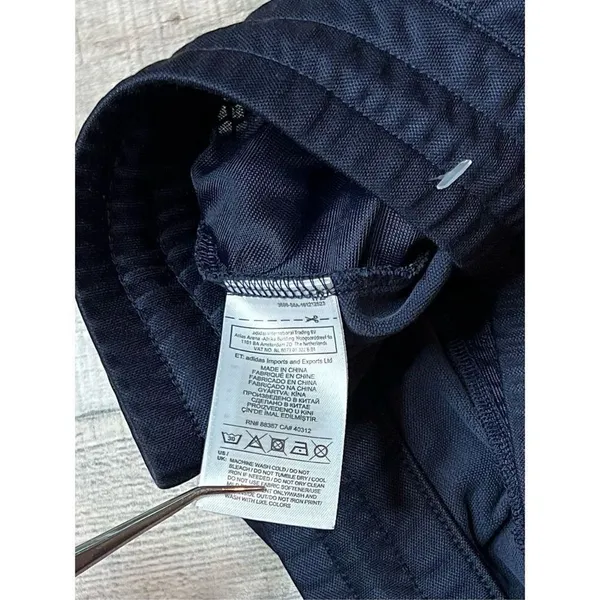 Adidas Osaka BQ5735 Navy Knit Shorts MEDIUM NWOT Activewear Basketball Shorts‎ - Image 9