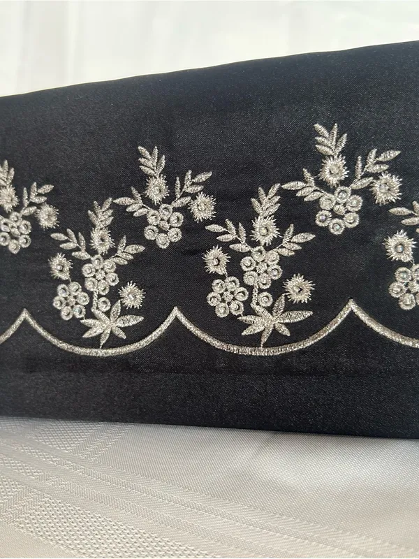 Black Embroidered Evening Shoulder Bag - Image 2