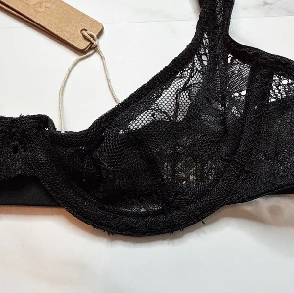 NWT Skims Ultra Fine Lace Half Cup Demi Underwire Bra - Image 3