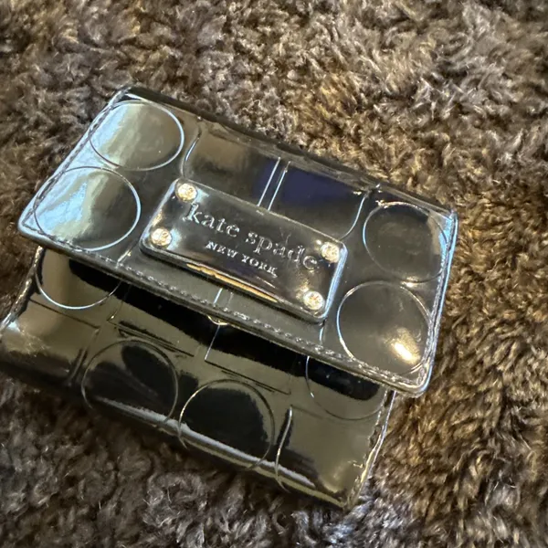 Kate Spade New York Black Patent Leather Credit Card Wallet - Image 3