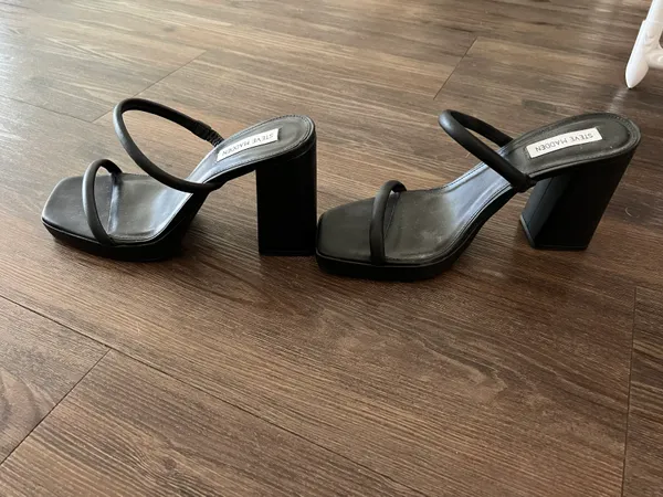 Steve Madden Women's Lilah Heeled Sandal Black - Image 7