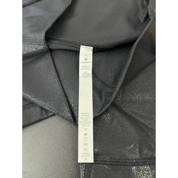 Lululemon Wunder Under Crop High-Rise Luminosity Foil Print‎ Black Black Size 4 - Image 3