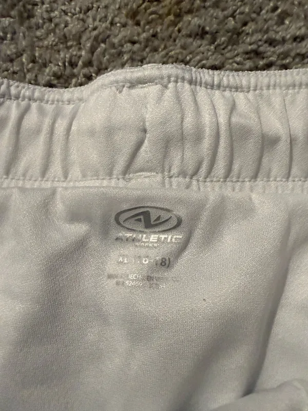 athletic works shorts White Size XL - Image 2