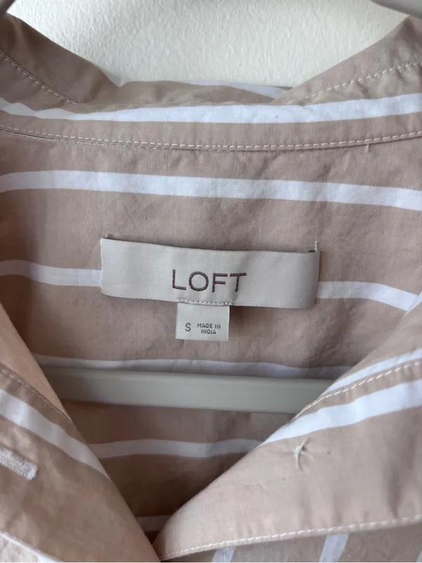 LOFT Cropped Button Down Cotton Blouse Size Small - Image 6