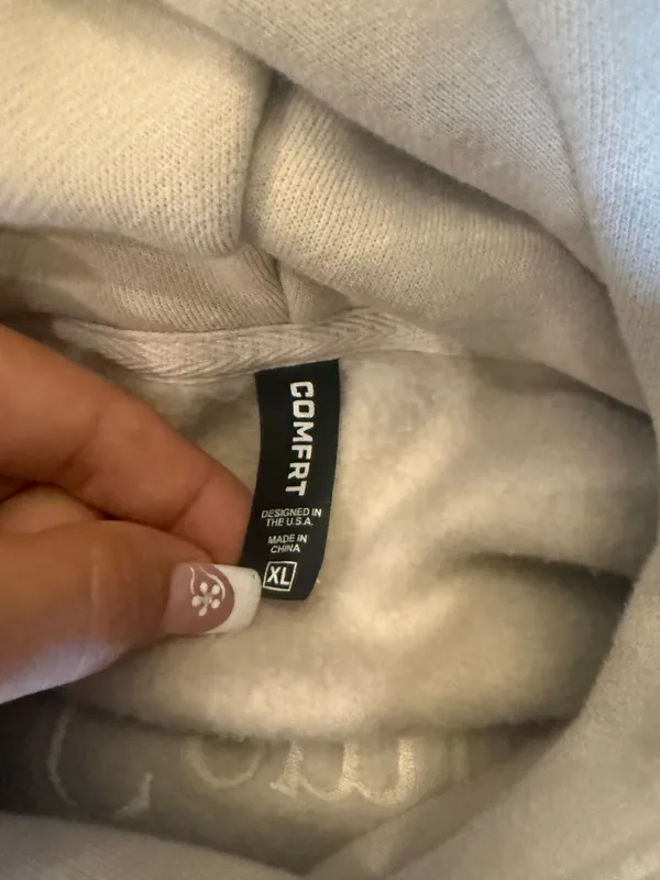 Comfort Hoodie Tan Size XL - Image 4
