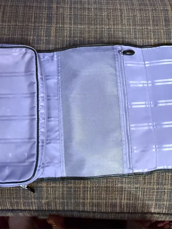 Tumi Black Hanging Toiletry Bag - Image 5