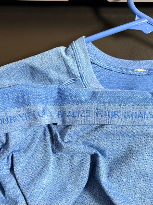 Lululemon blue swiftly. Sz Small. Excellent condition - Image 5
