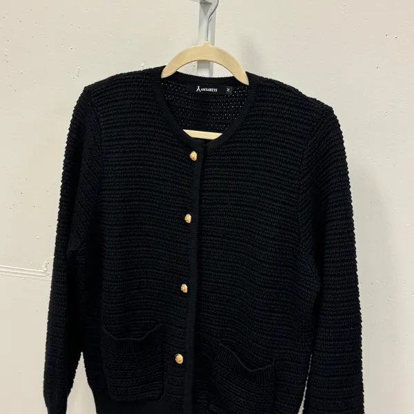 Anrabess Black‎ Knit Cardigan Sweater Gold Crest Button Front Pocket Size Medium - Image 3