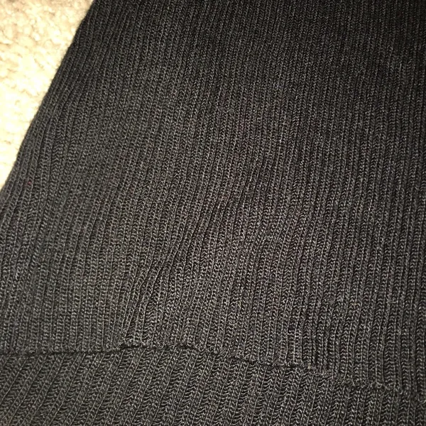 Urban Outfitters Blacks and white knit tank top cropped never worn - Image 2