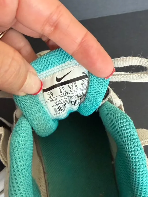 Nike Air Max 95 GS 'Light Bone Turquoise' Sneakers Size 5Y/ Womens 7 - Image 5