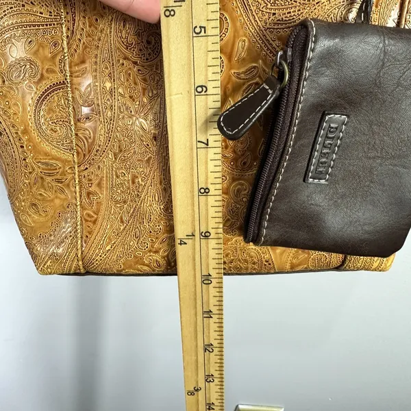 Relic Embossed Crossbody Bag Brown Faux Tooled Leather Western‎ Boho Rustic 70s - Image 5