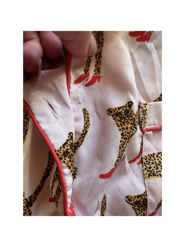 Bouffants & Broken Hearts Pajama Set Womens Small Pink Cheetah in Heels - Image 8