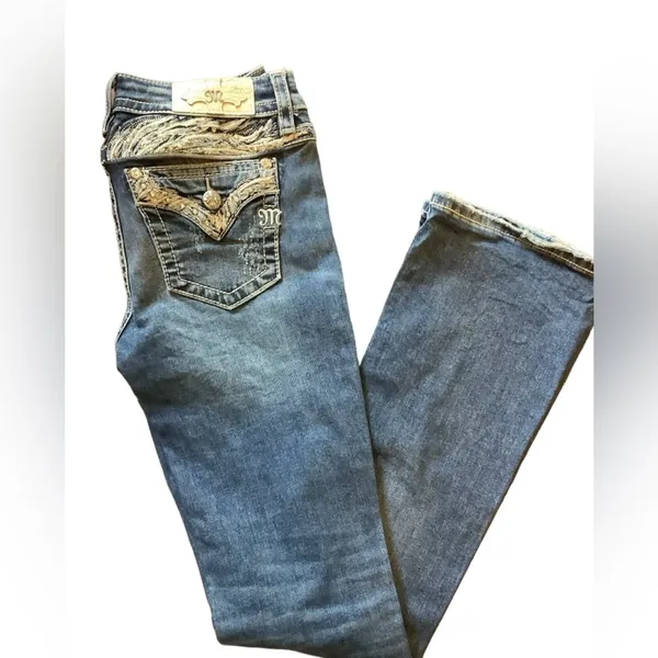 Jeans Lightly Loved Worn Once. Beautiful Pearls, Rhinestones, Sequins - Image 5