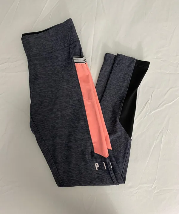 PINK Victoria’s Secret Ultimate Leggings - Image 3