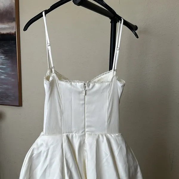HOUSE OF CB XS A-C Mademoiselle White Tulle Midi Dress NWOT - Image 8