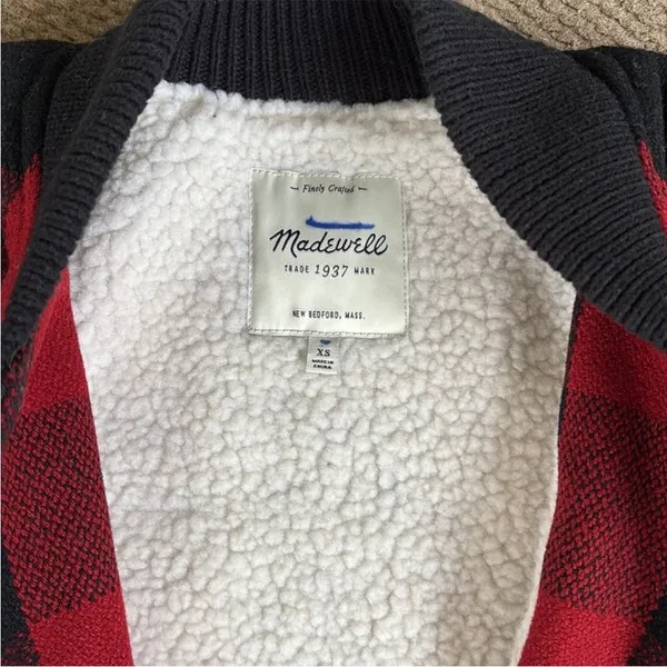 EUC Madewell Buffalo Plaid Sherpa Lined Zip Front Vest Size XS - Image 7