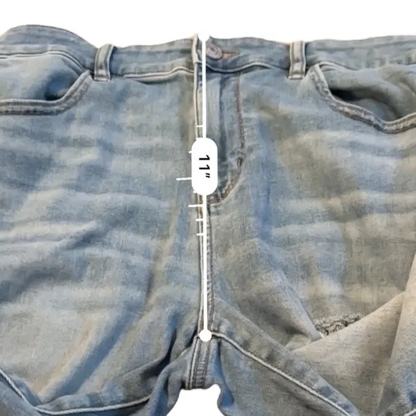 American Eagle Hi-Rise Light Wash Distressed Raw Hem Skinny Jegging‎ Jeans Sz 14 - Image 12