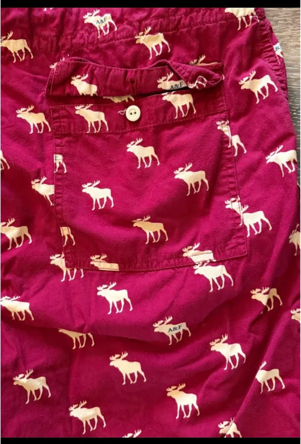Vintage Abercrombie & Fitch Red Moose Print Lounge Pants - Image 3