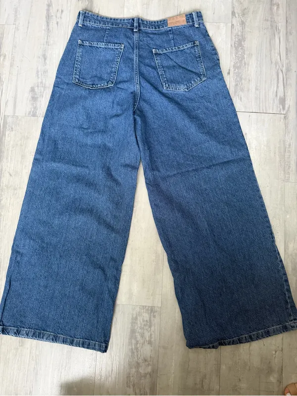 Zara Women’s Relaxed Wide-Leg Denim Jeans - Blue - Image 4