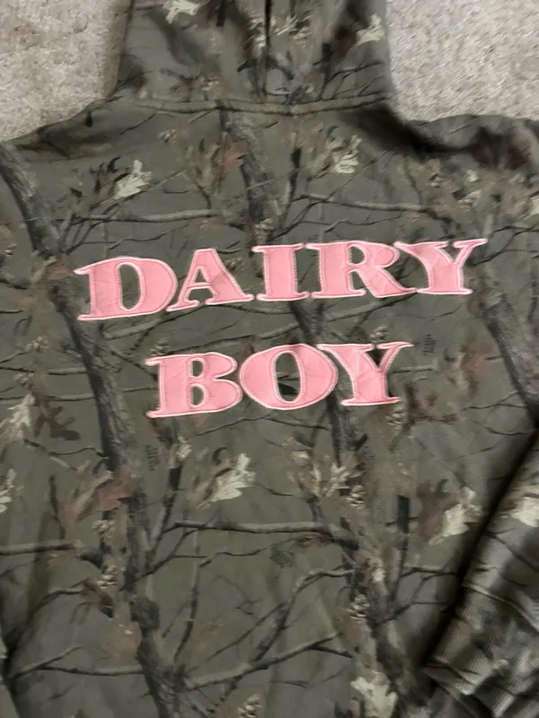 Dairy Boy The Boyfriend Hoodie Evergreen Camo/Pink Appliqué Women's Size Large - Image 3