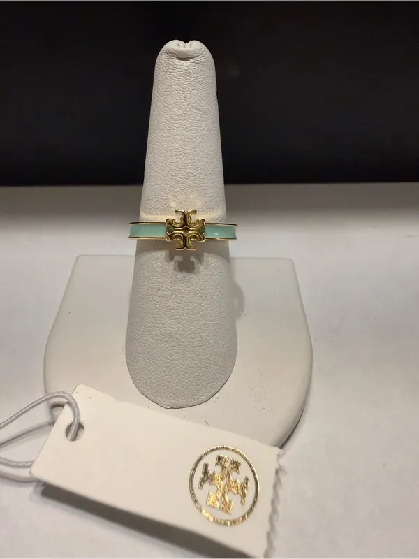 NWT Tory Burch Kira Enamel Mint Green Gold Tone Size 8 Ring 18k Gold Plated - Image 3