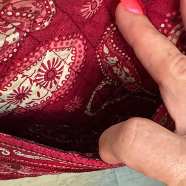 Vera Bradley Red Paisley Crossbody Bag - Image 3