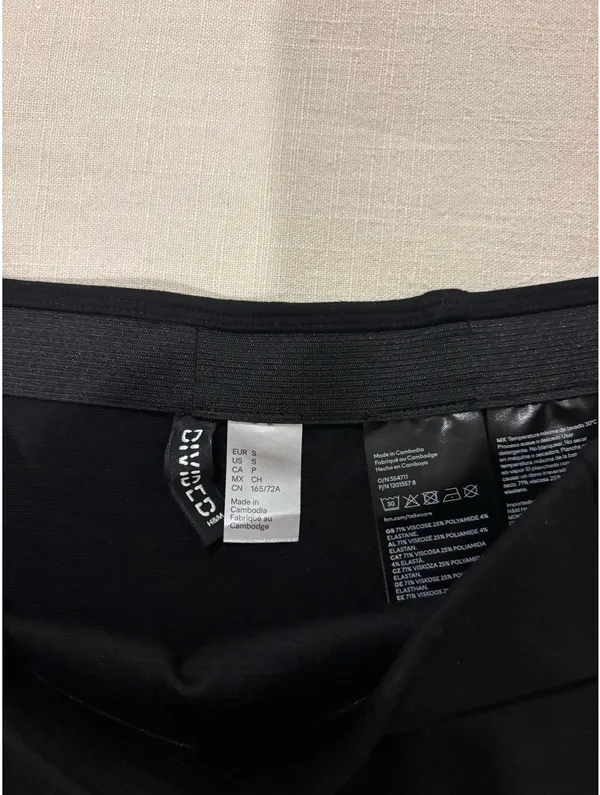 H&M Skirt - Image 2
