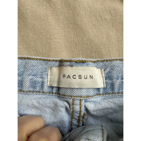 PacSun Women's Distressed Baggy Light Wash Jeans Size 29 X 30 - Image 5