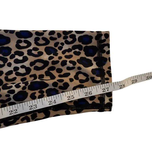 Victoria's Secret Sport Essential‎ Leggings Animal Print Women's Size Large Yoga - Image 9