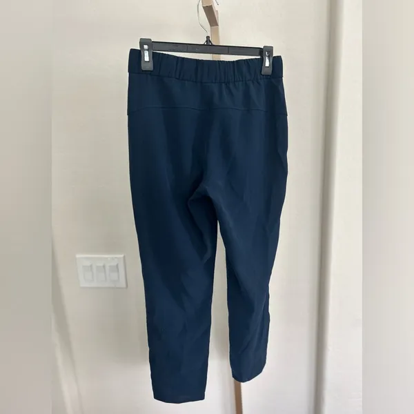 Lululemon On The Fly Woven Pants Navy Women’s 4 - Image 6
