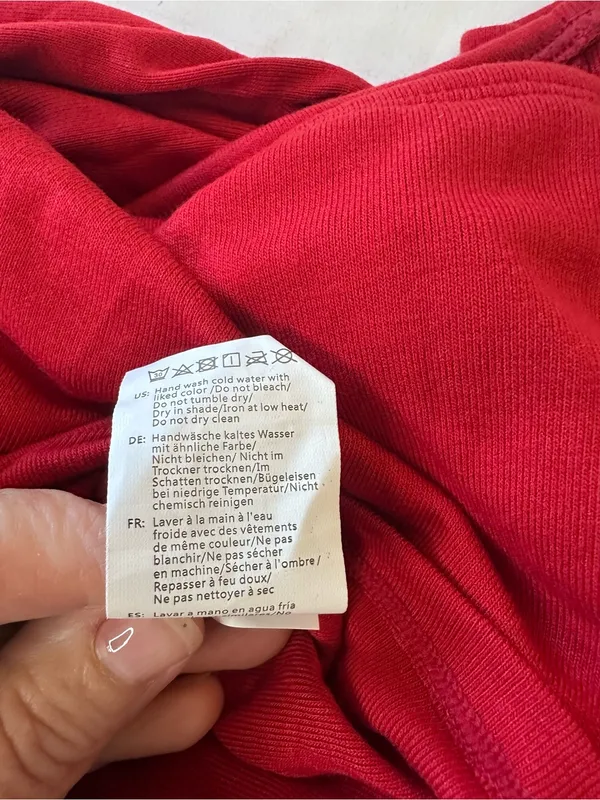 Attraco Women’s Red Off - Image 7