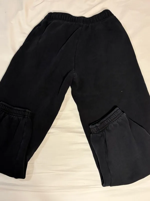 Black Aritzia sweatpants mega  - Image 3