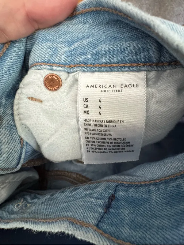 American Eagle Highest Rise Baggy Denim shorts - Image 4