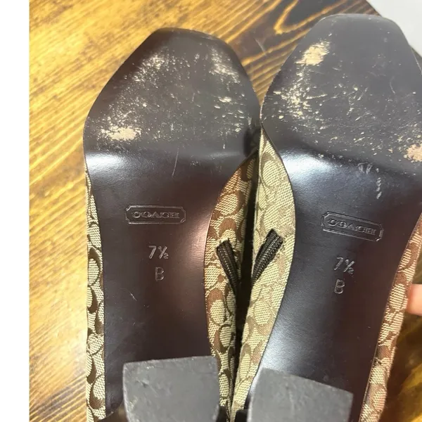 Coach Daphne‎ Tan And Brown Heels Size 7.5 - Image 8