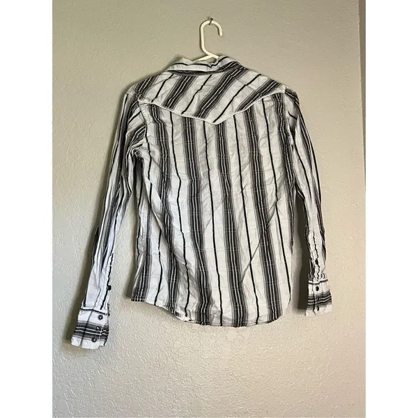 Bke slim fit pearl snap western shirt S - Image 3